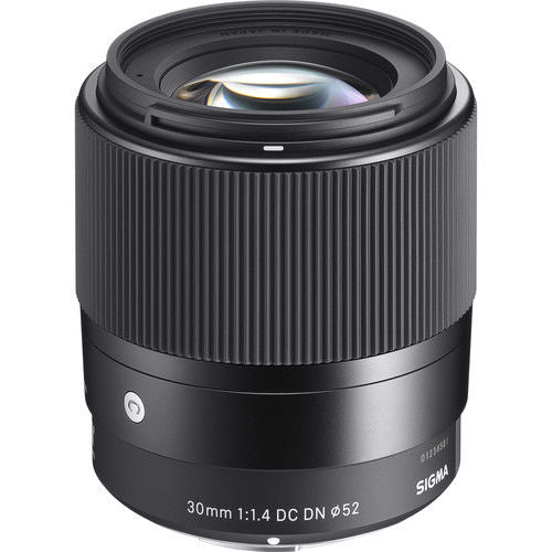 Sigma 18-35 Lens F1.8